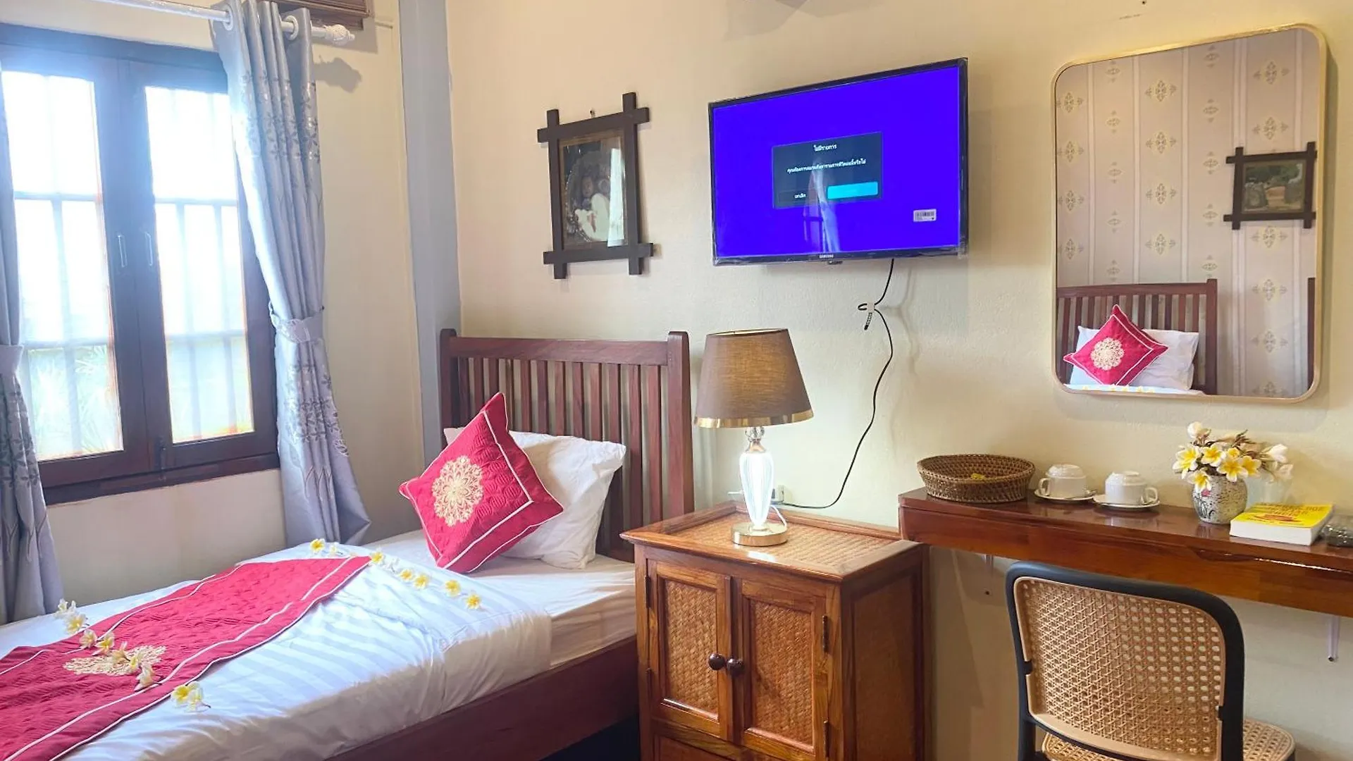 ***  Golden Sun Hotel Luang Prabang Laos