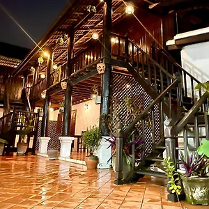 Vieng Savanh Ii *** ルアンパバーン